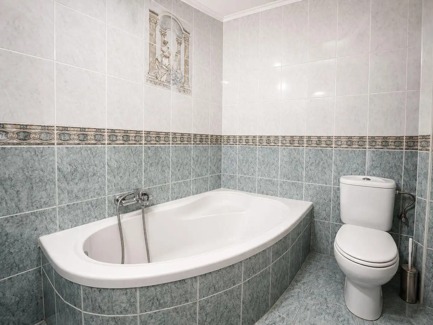 Bathroom of Flat for rent in Maracena  with Air Conditioner, Heating and Terrace