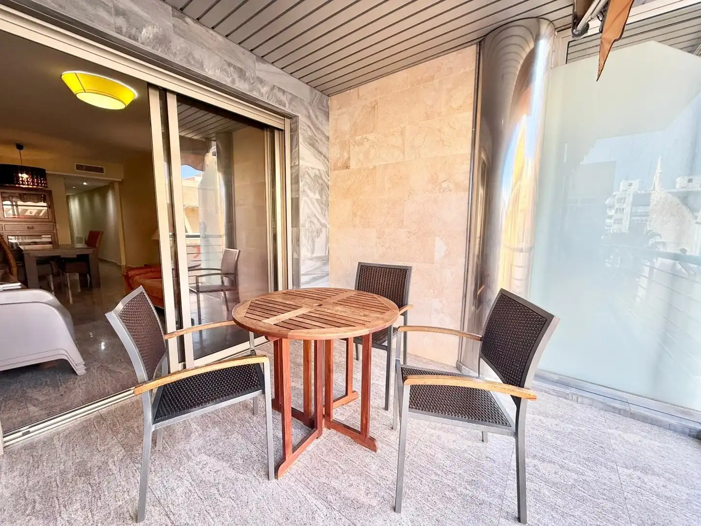 Terrassa de Pis de lloguer en Torrevieja amb Aire condicionat, Calefacció i Terrassa