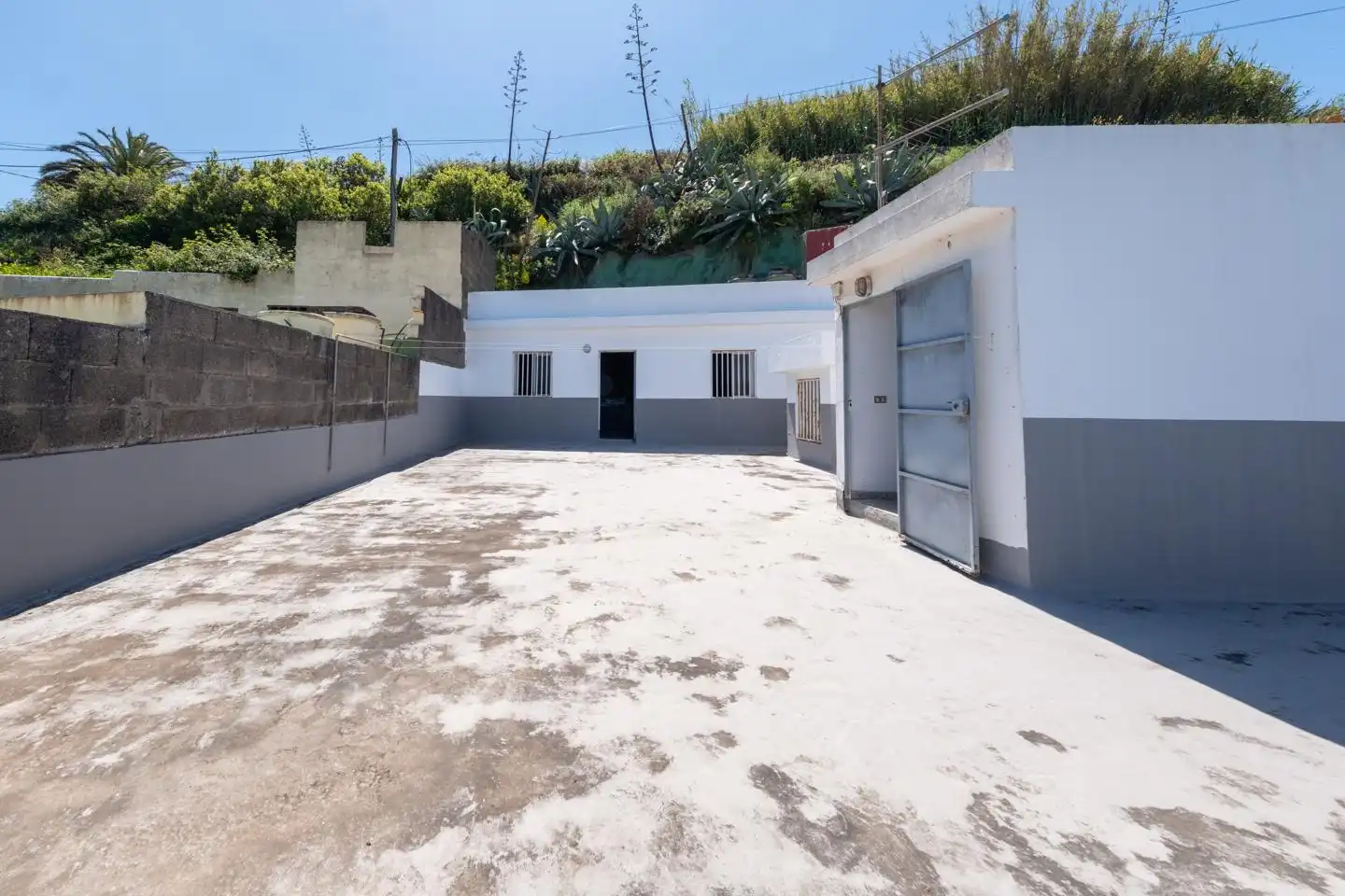Vista exterior de Edificio en venta en Santa María de Guía de Gran Canaria