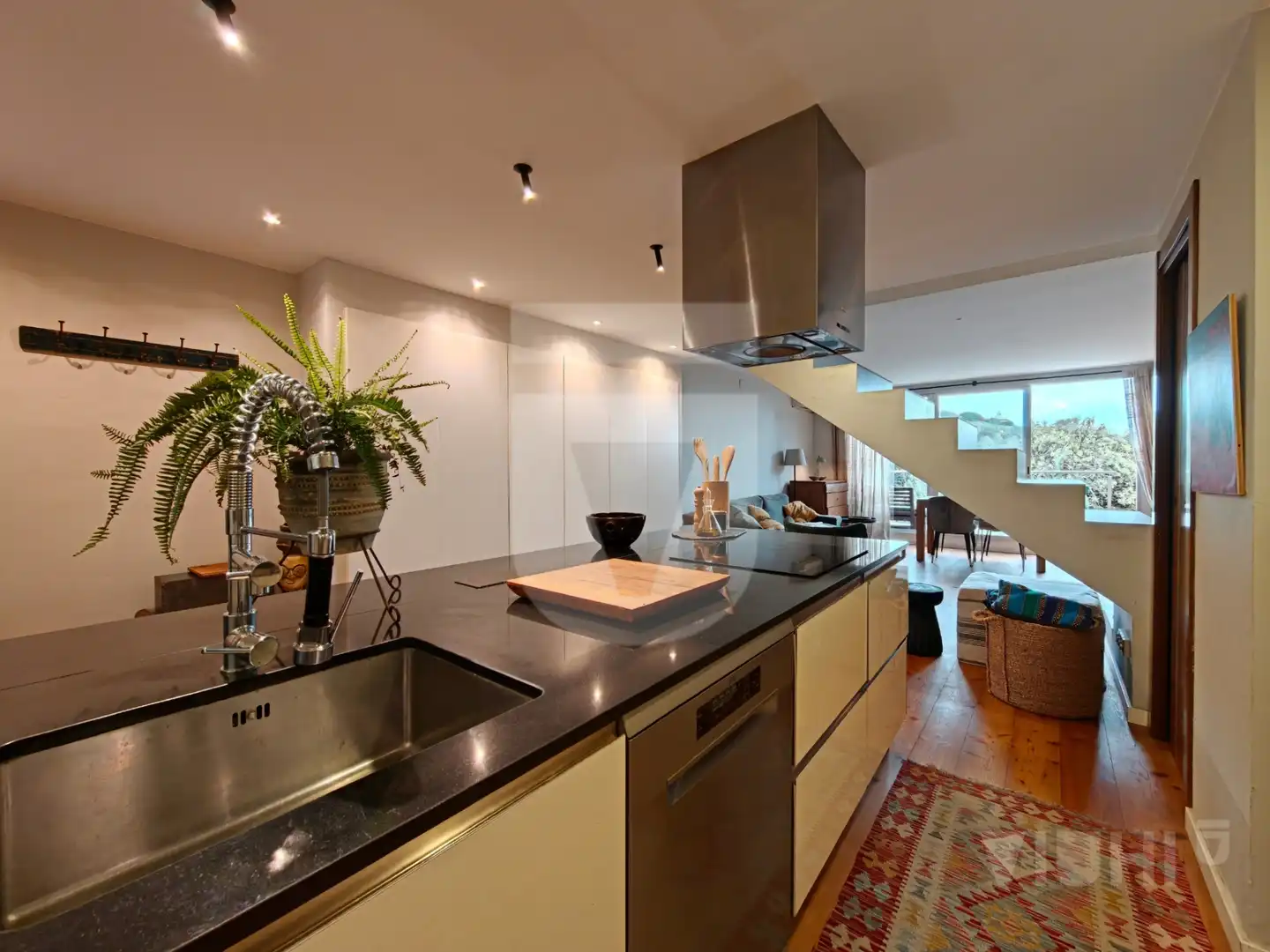 Cocina de Casa adosada en venta en Tiana con Aire acondicionado, Jardín privado y Parquet