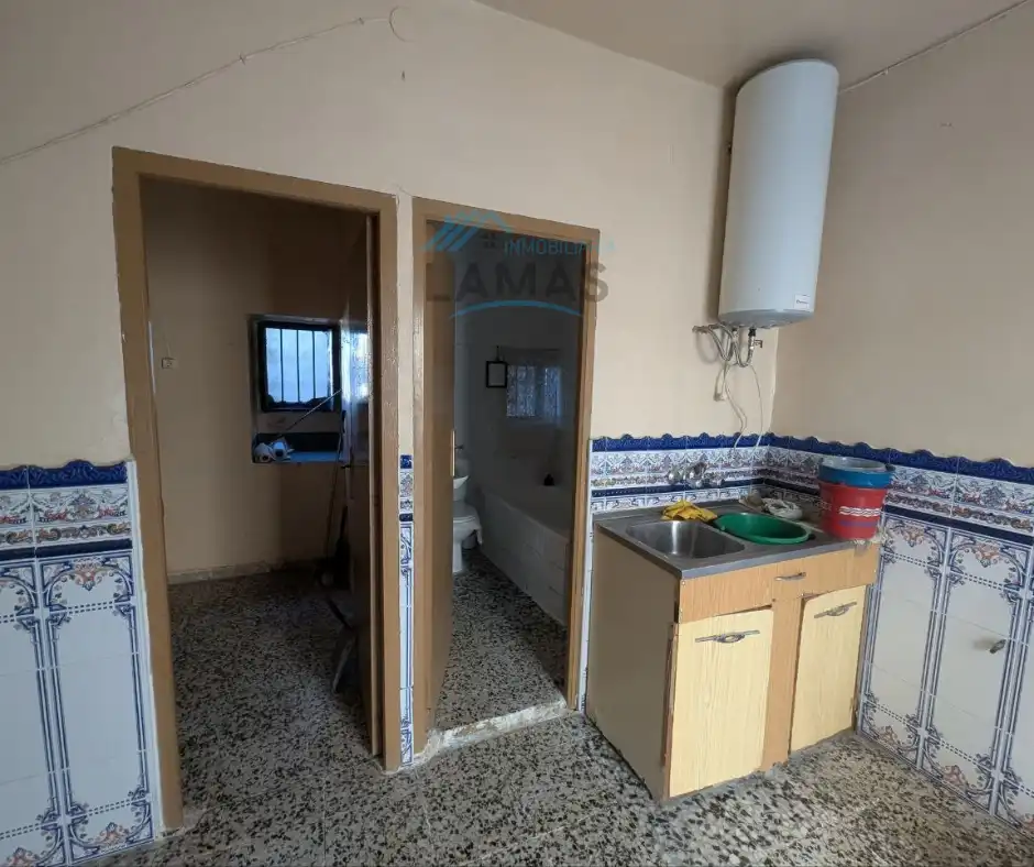 Cuina de Casa o xalet en venda en Valdelacasa de Tajo amb Calefacció