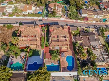 Casa pareada con balcón en venta en Calle Asturias Bal