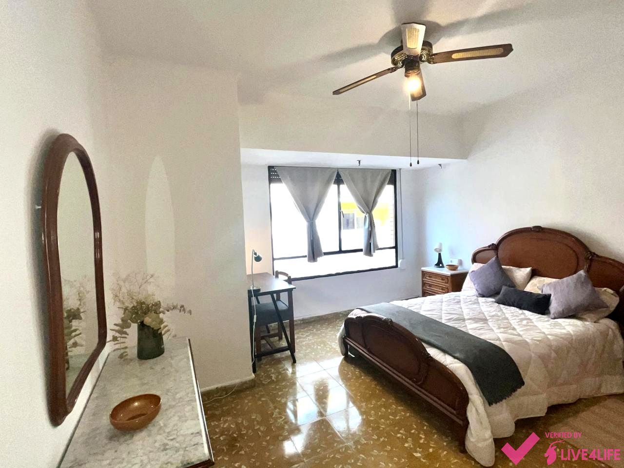 Schlafzimmer von Wohnung zur Miete in  Valencia Capital mit Terrasse und Möbliert