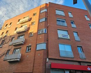 Vista exterior de Pis en venda en Santa Coloma de Gramenet amb Aire condicionat, Calefacció i Terrassa