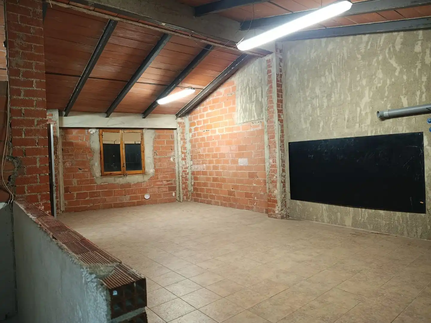 Commercial properties for rent in Almansa  with Terrace