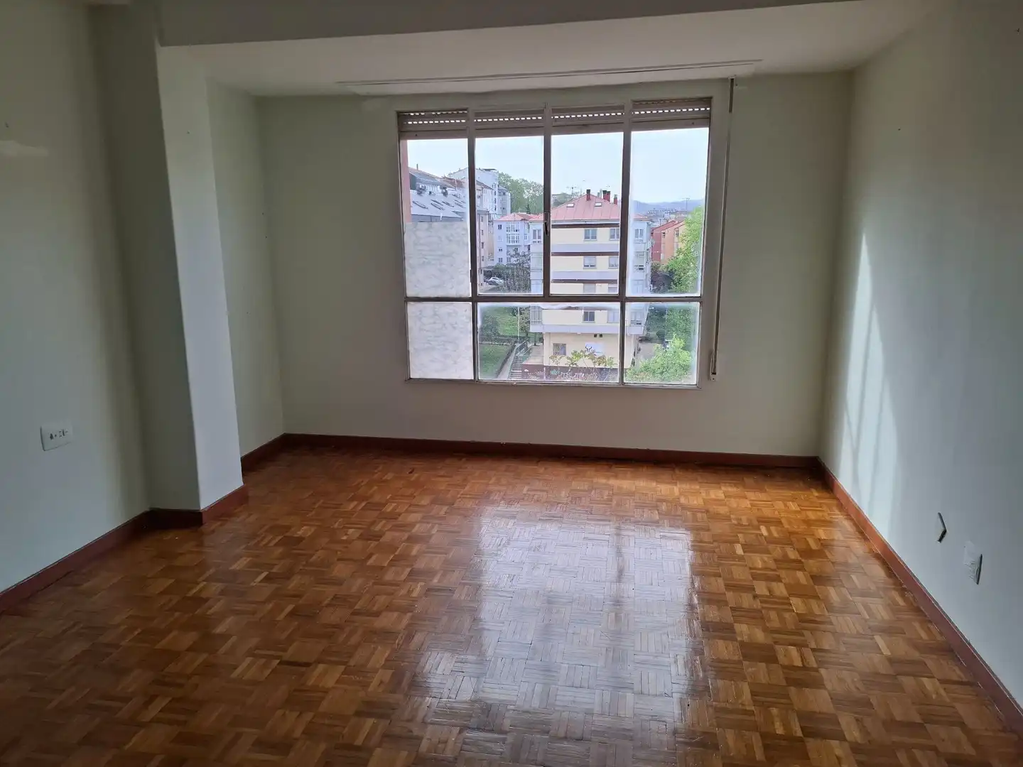 Piso en venta en ERVEDELO, Centro