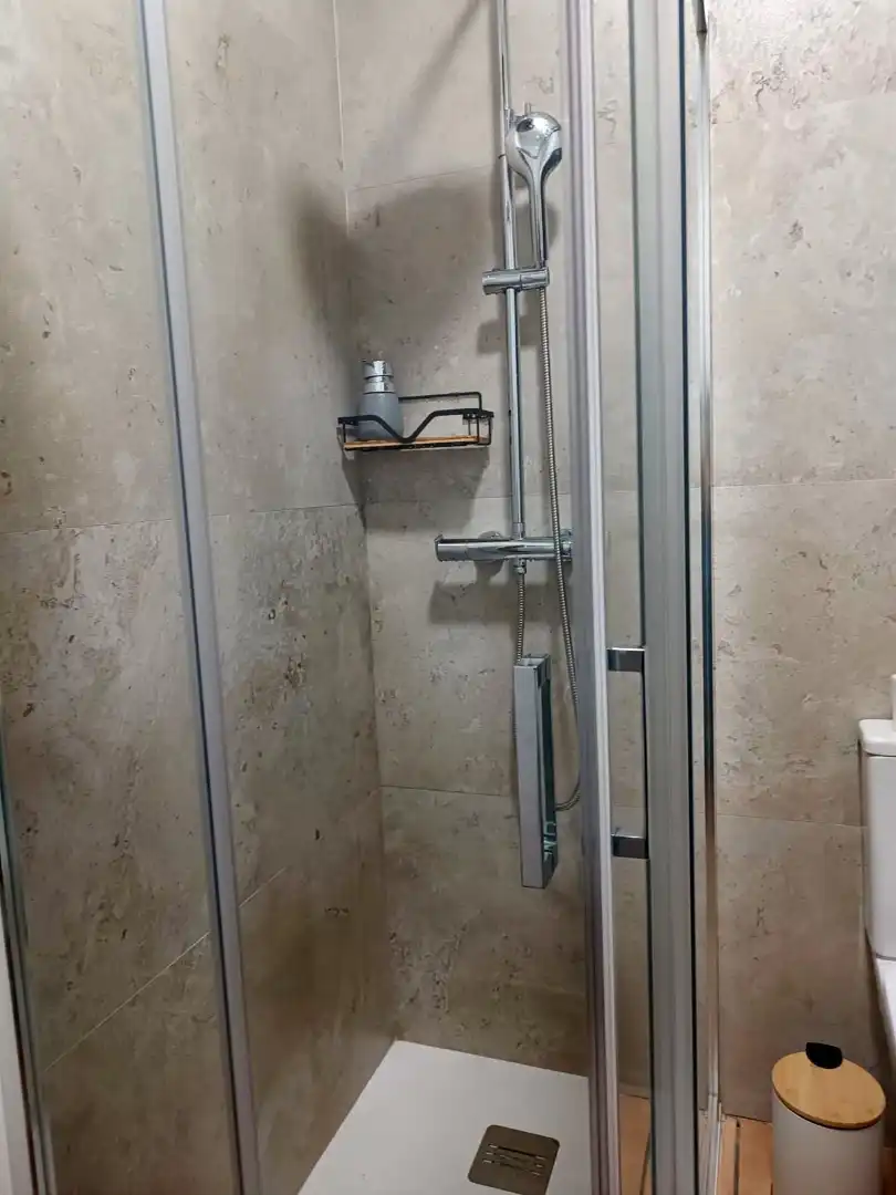 Bathroom of Houses for rent in Cangas   with Heating, Furnished and TV