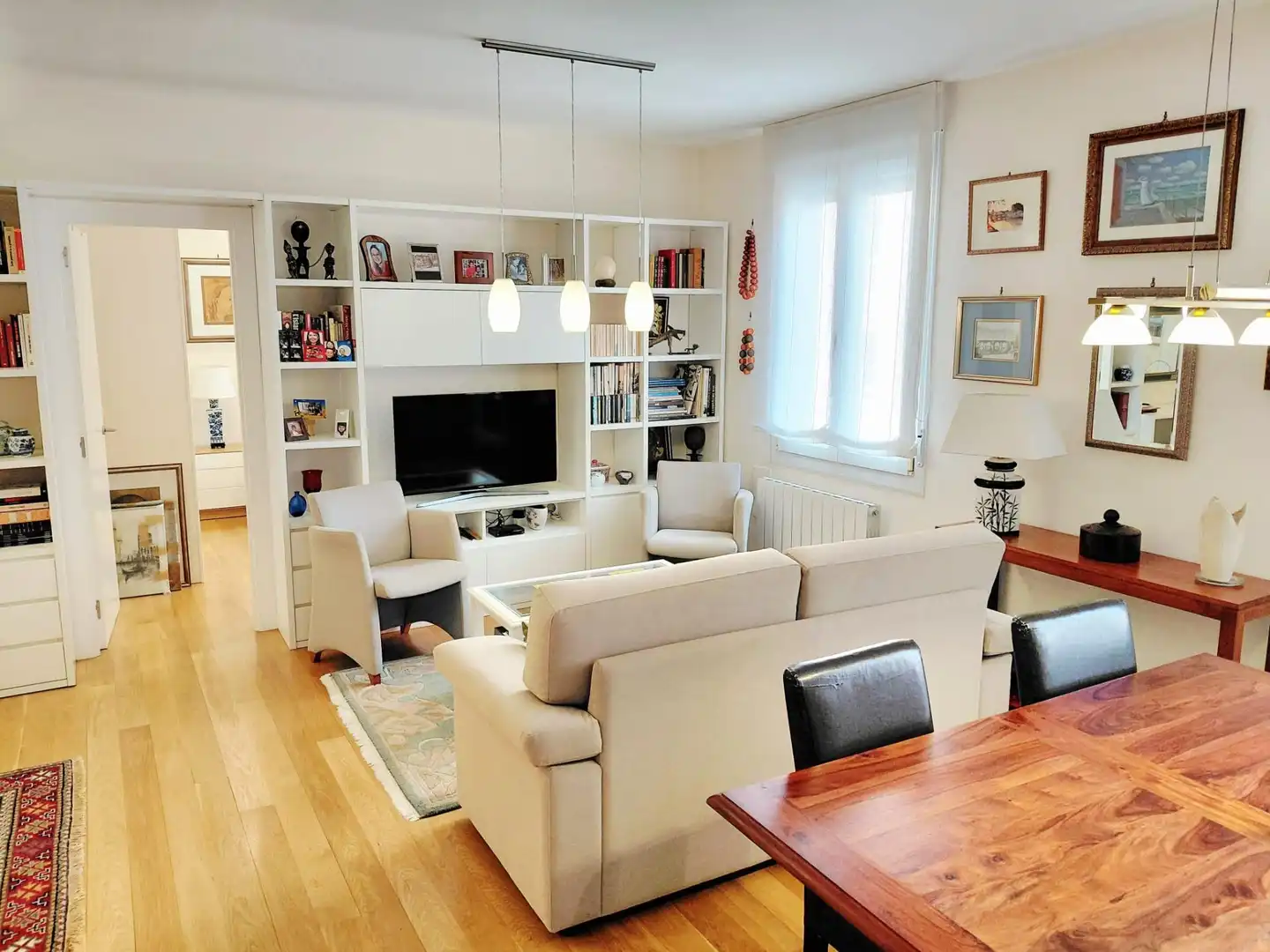 Sala d'estar de Pis en venda en Getxo  amb Calefacció i Moblat