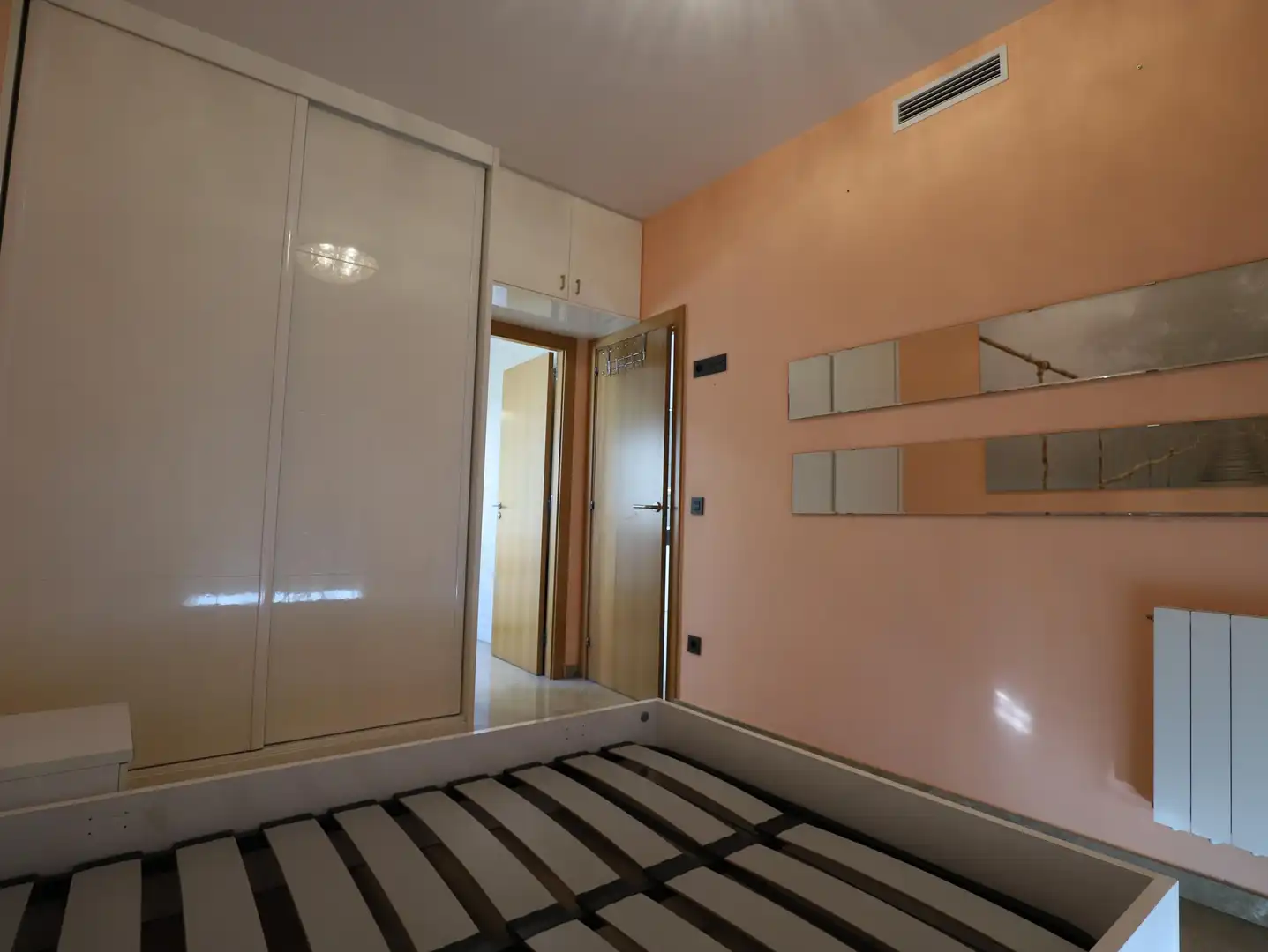 Habitación de Piso en venta en Esplugues de Llobregat con Aire acondicionado, Calefacción y Terraza