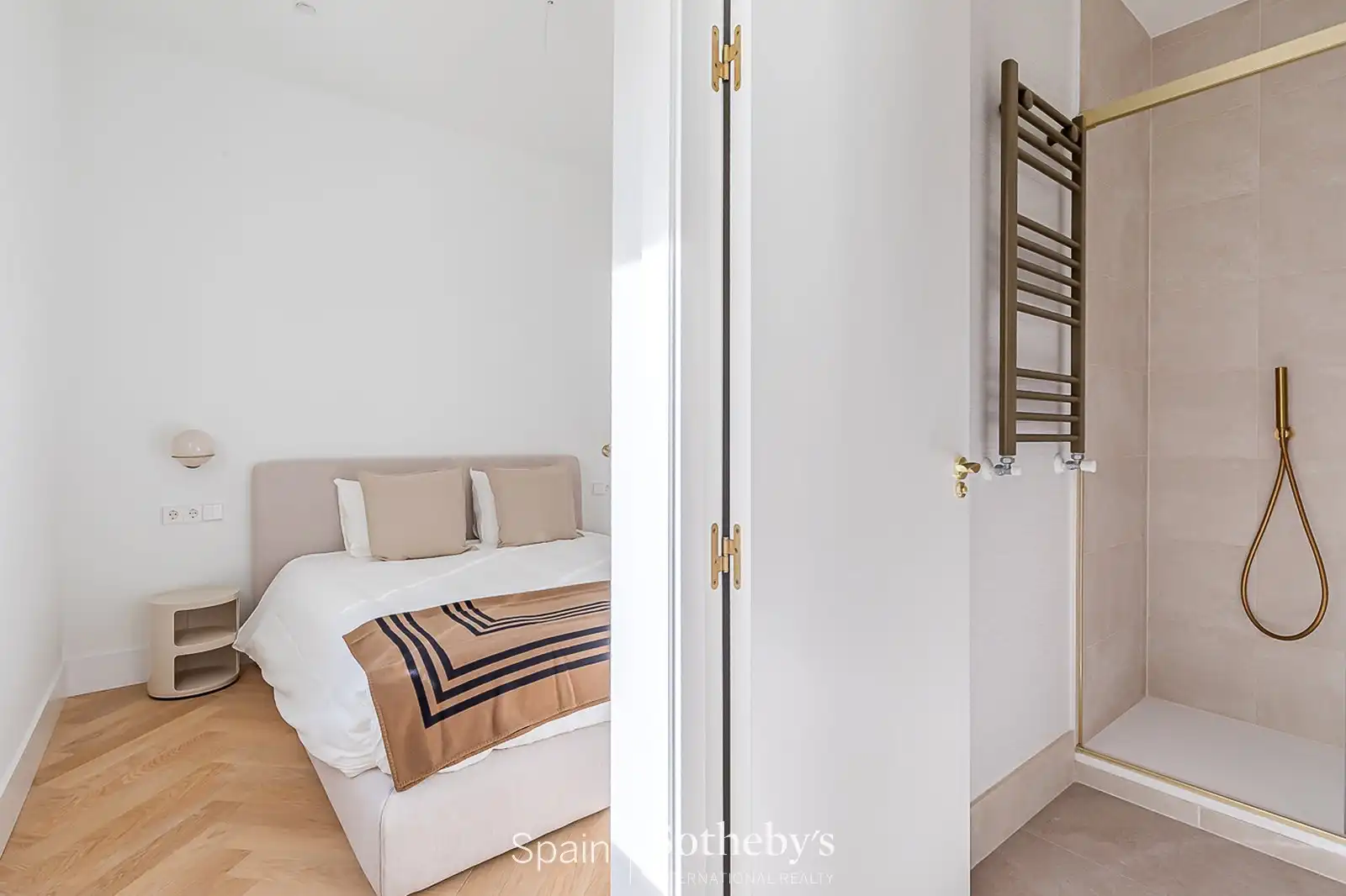 Appartement compact avec ascenseur à vendre à Calle de Santa Cruz de Marcenado, imagen 25