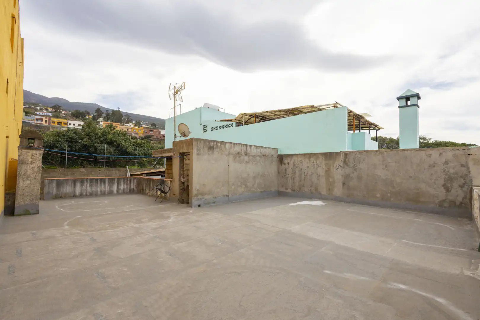 Vista exterior de Casa o chalet en venta en La Orotava con Jardín privado, Terraza y Trastero