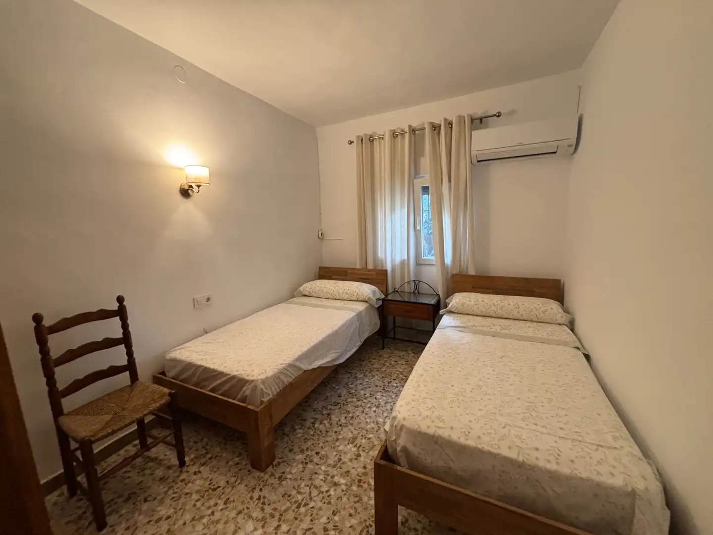Country house zur Miete in A-6177, 18, Andújar