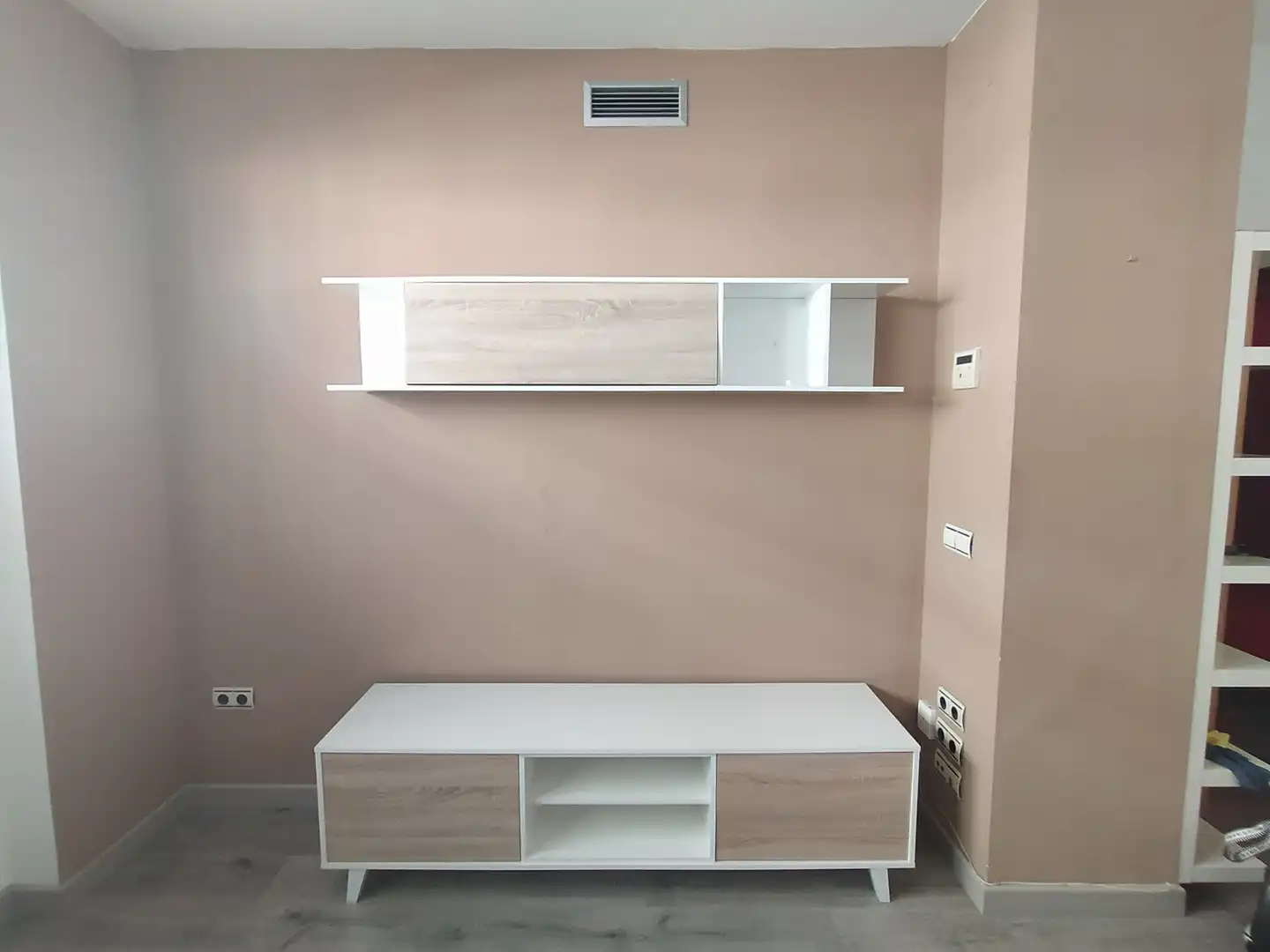 Sala de estar de Planta baja en venta en Terrassa con Aire acondicionado, Calefacción y Horno