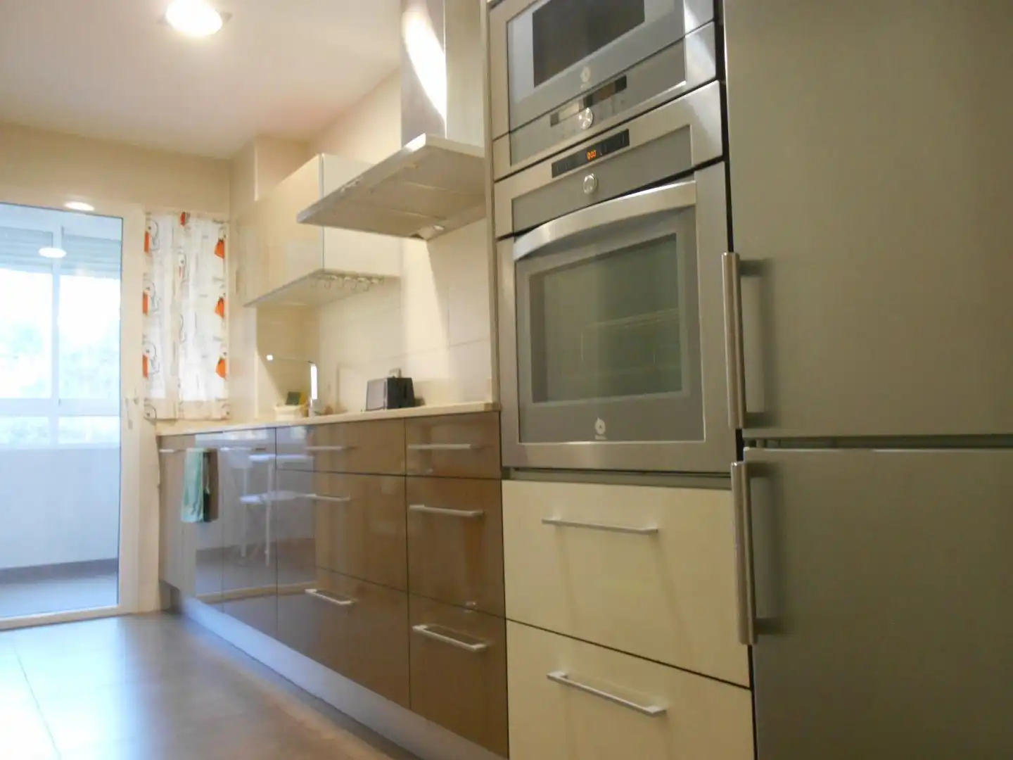 Kitchen of Flat for rent in Valencia  with Air Conditioner, Heating and Terrace