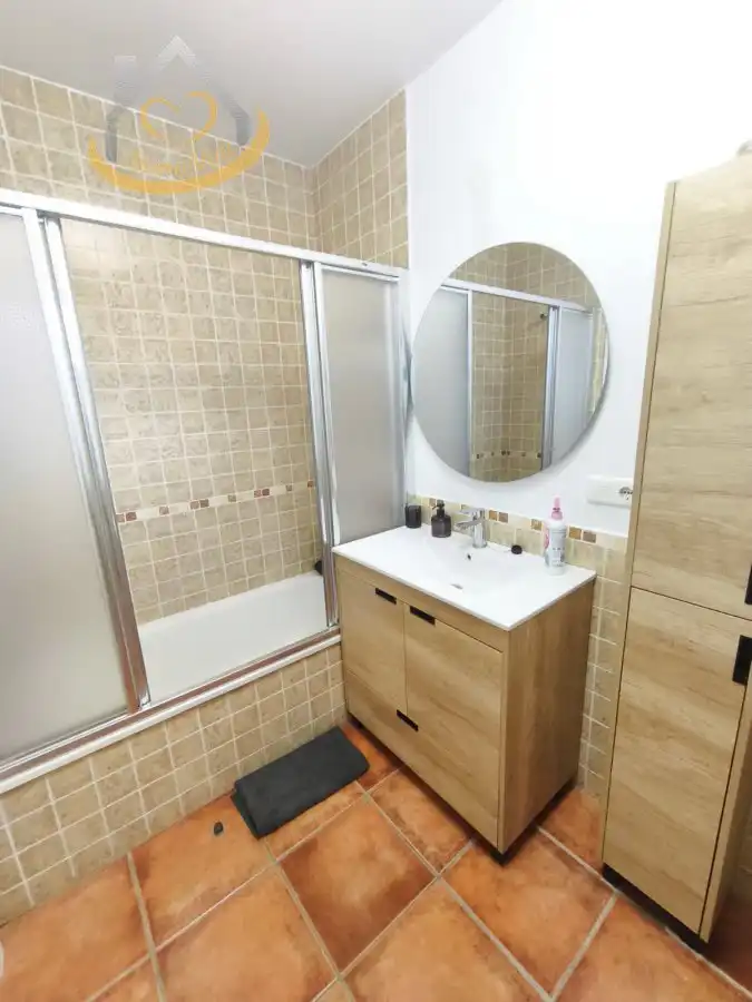 Baño de Apartamento en venta en El Rompido con Aire acondicionado, Terraza y Amueblado