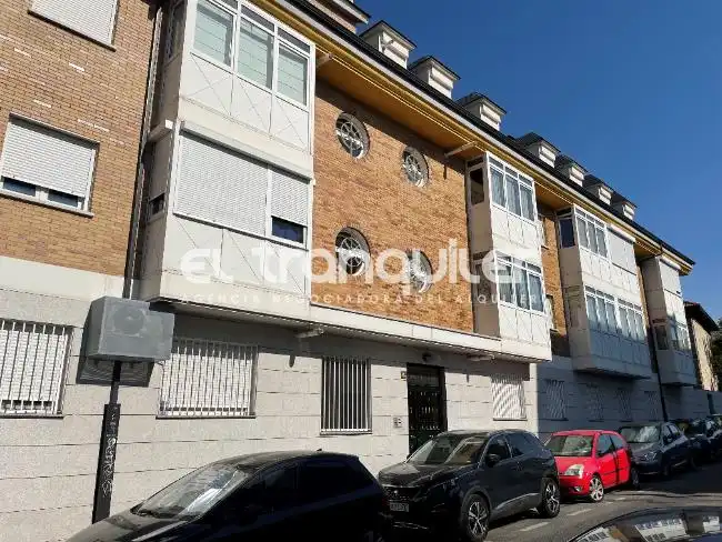 Exterior view of Flat for rent in Collado Villalba  with Storage room, Washing machine and Alarm