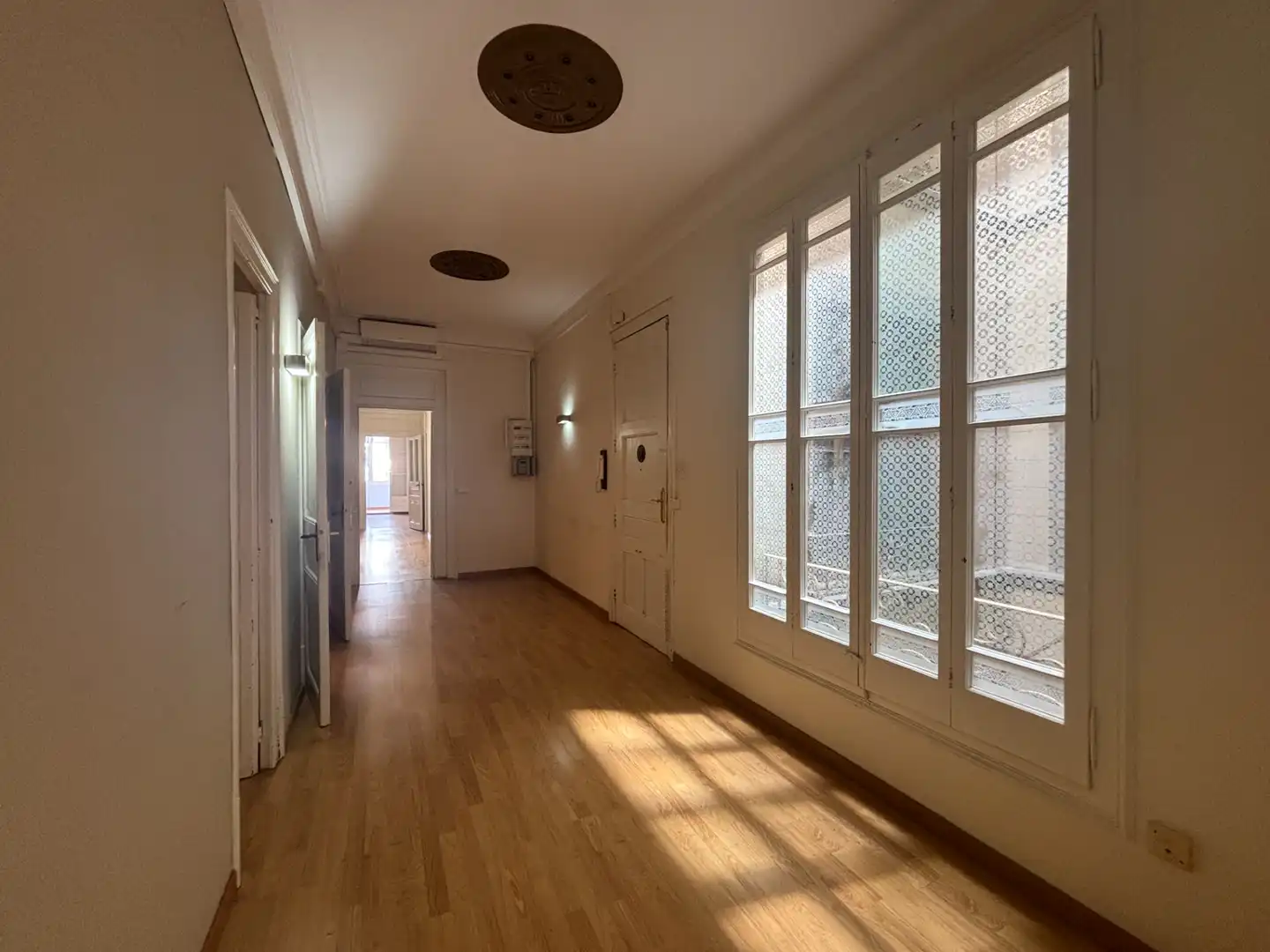 Office space with terrace to rent in Carrer de València 263, imagen 9