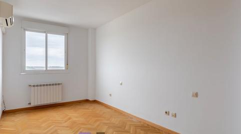 Foto 3 de Piso de alquiler en C. de Berrocal, Butarque,  Madrid Capital