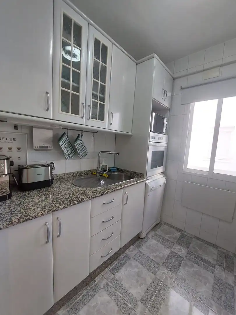 Piso con ascensor en venta en Reyes Católicos, imagen 13