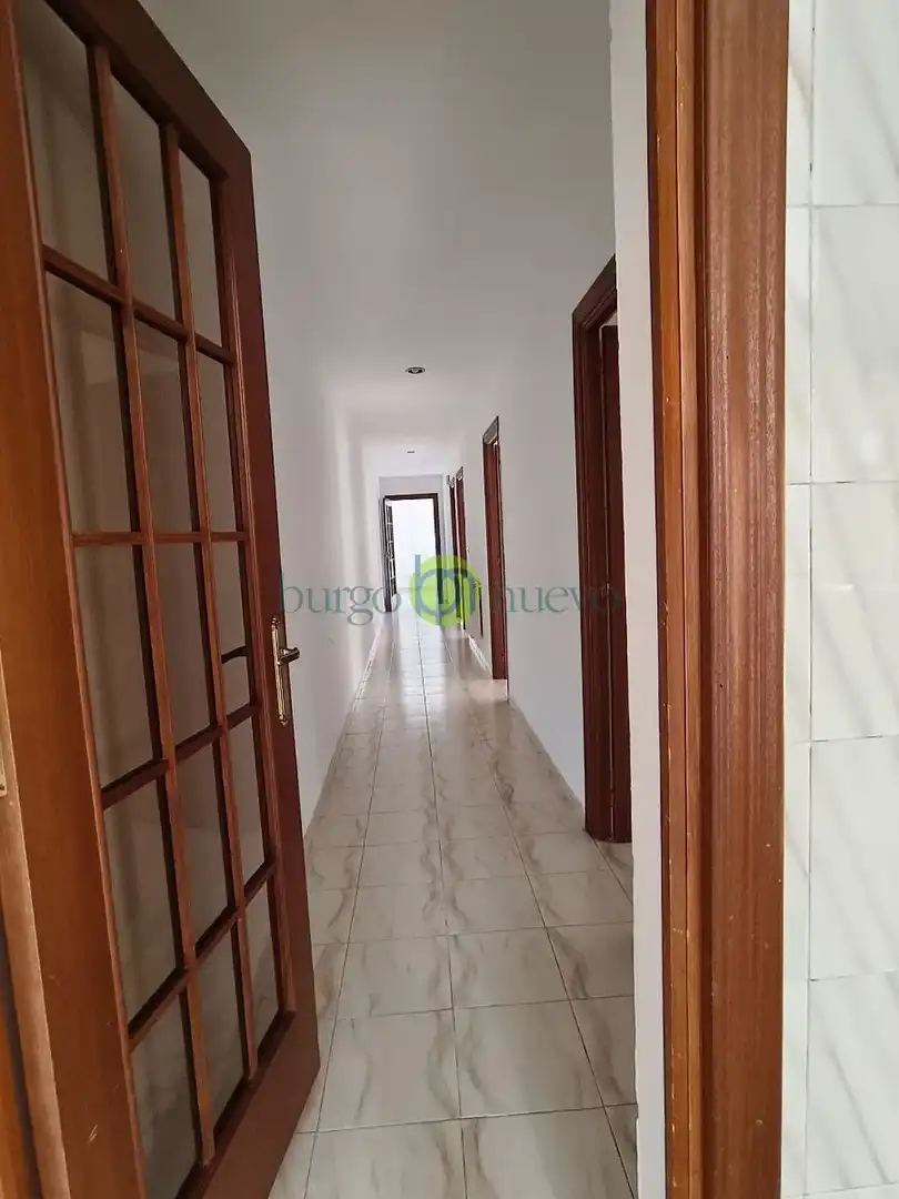 Casa o chalet en venta en León Capital  con Jardín privado, Trastero y Alarma