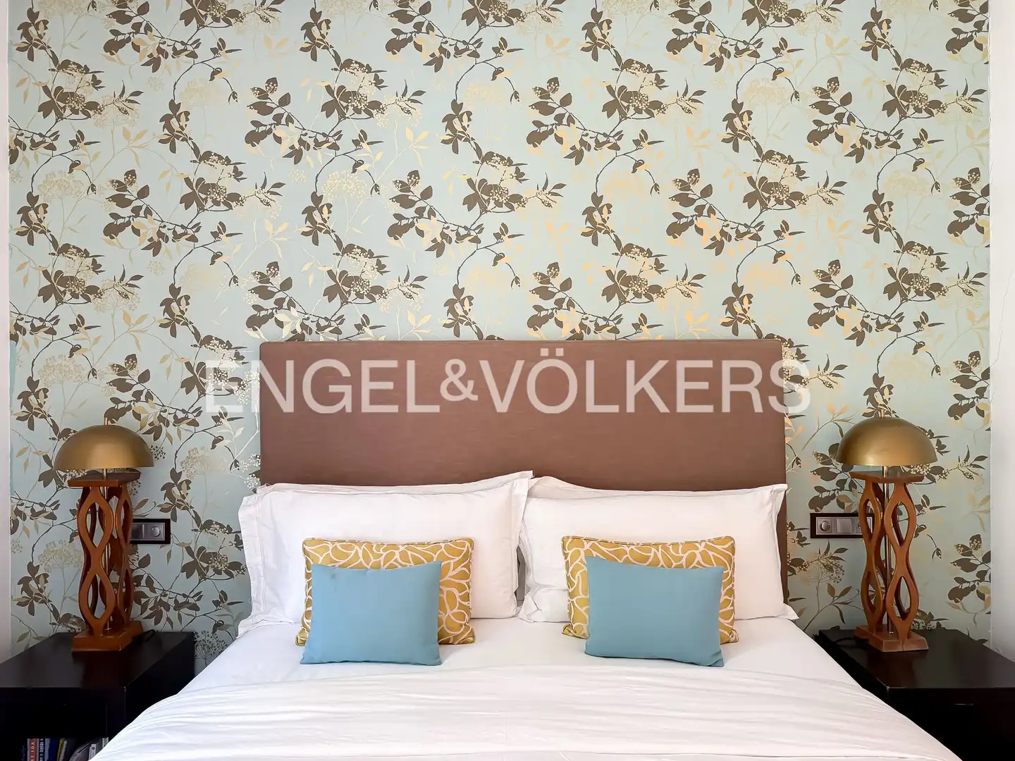 Schlafzimmer von Wohnung zur Miete in Madrid mit Klimaanlage, Heizung und Möbliert
