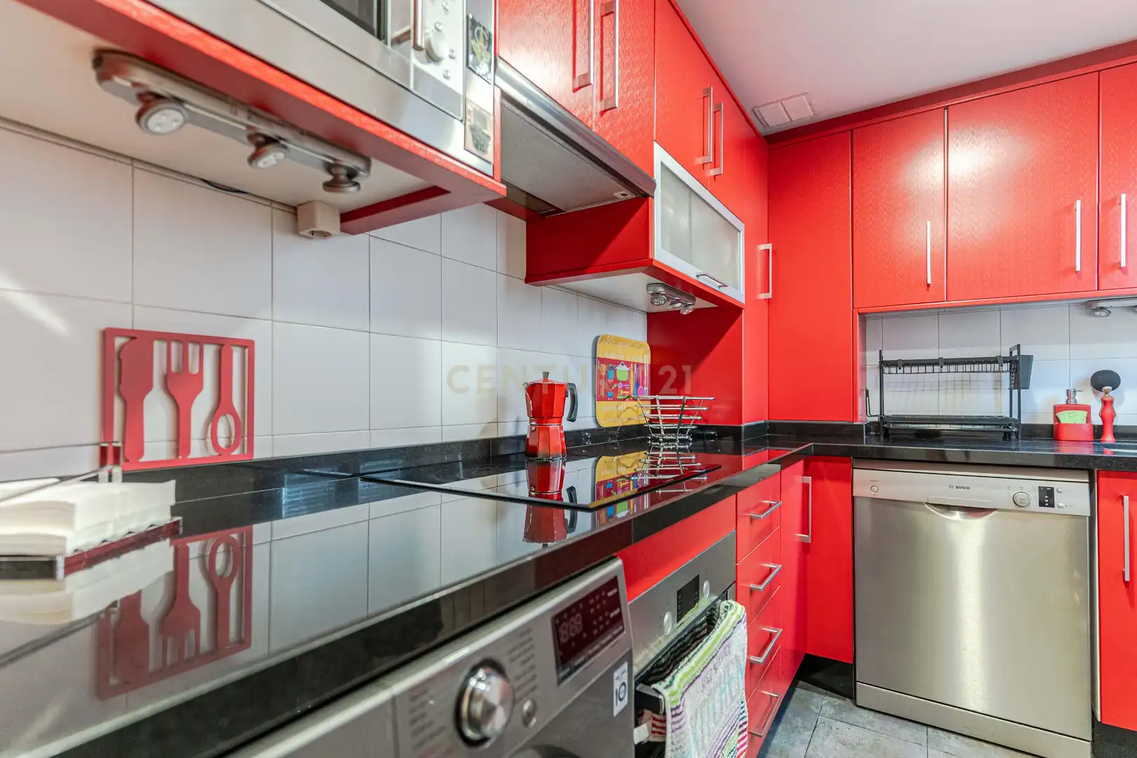 Kitchen of Flat for sale in Granada  with Air Conditioner