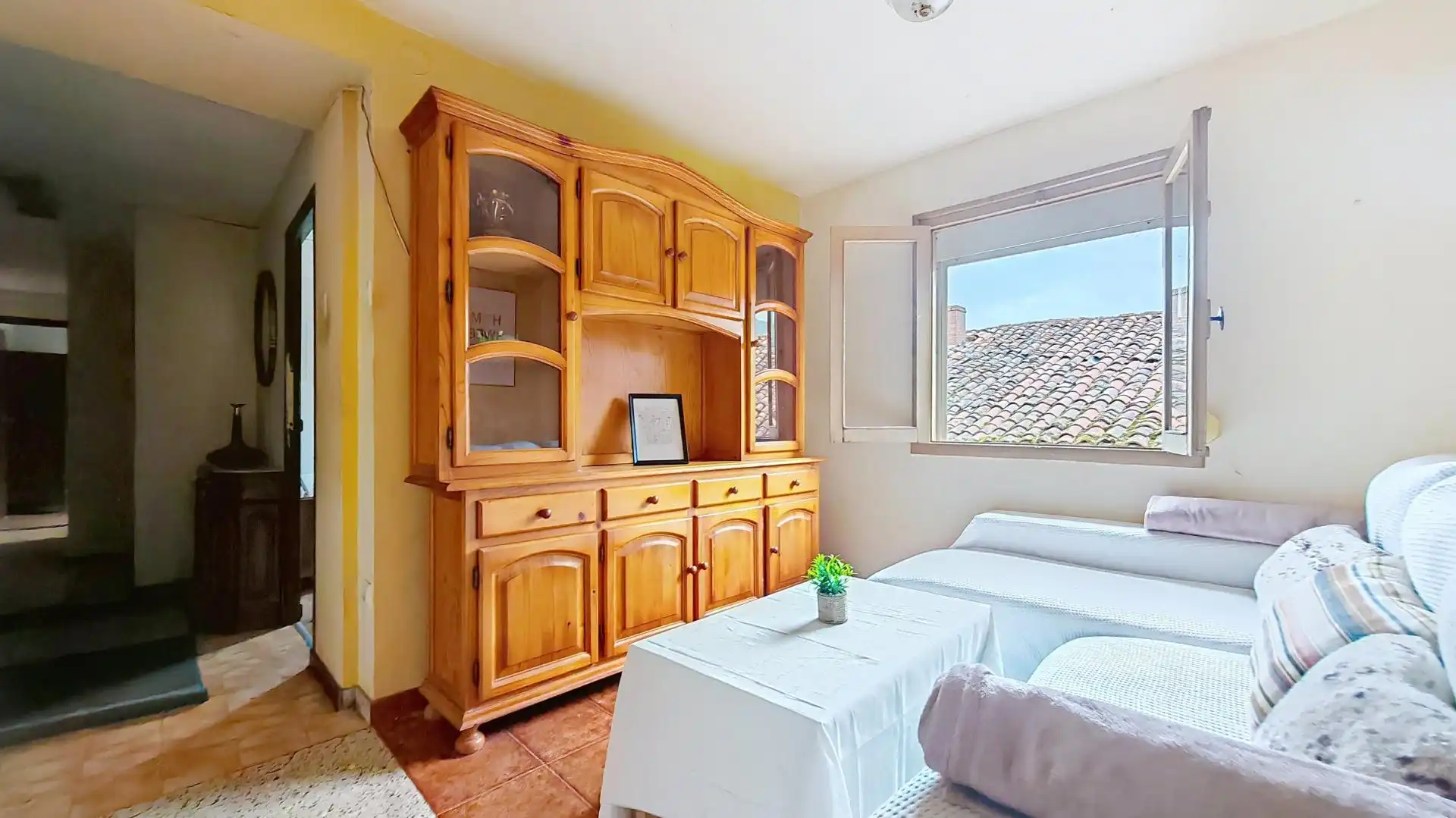 Bedroom of Detached homes for sale in Belmonte de Miranda