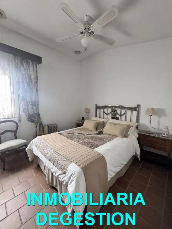 Bedroom of Attic for sale in Linares  with Terrace, Storage room and Balcony