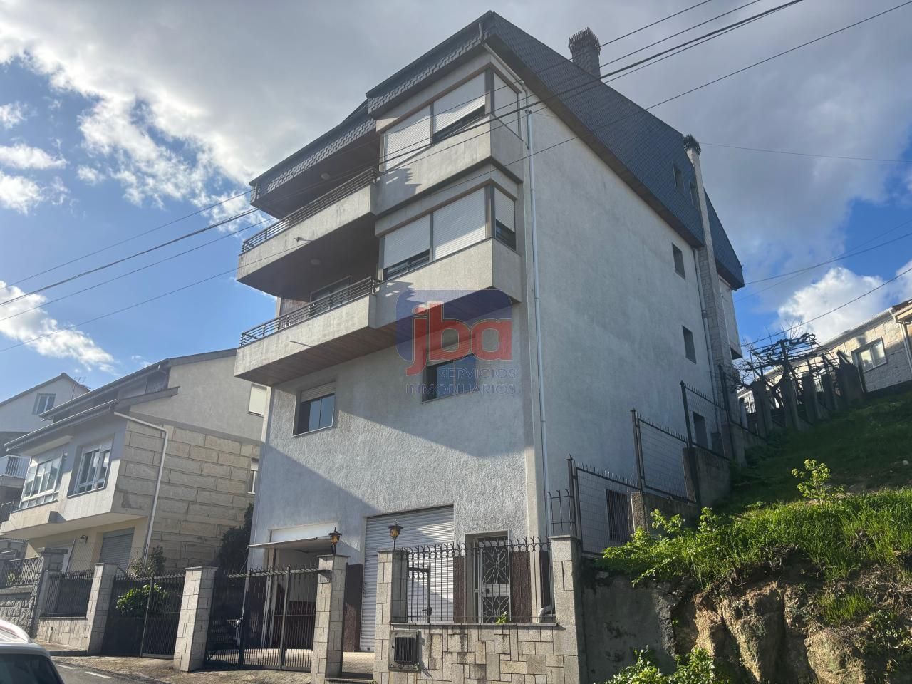 Exterior view of House or chalet for sale in Ourense Capital   with Heating, Private garden and Terrace