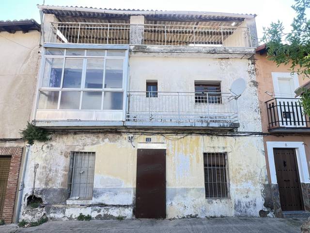 Casa-chalet en Venta en Calle NUEVA en Torremenga