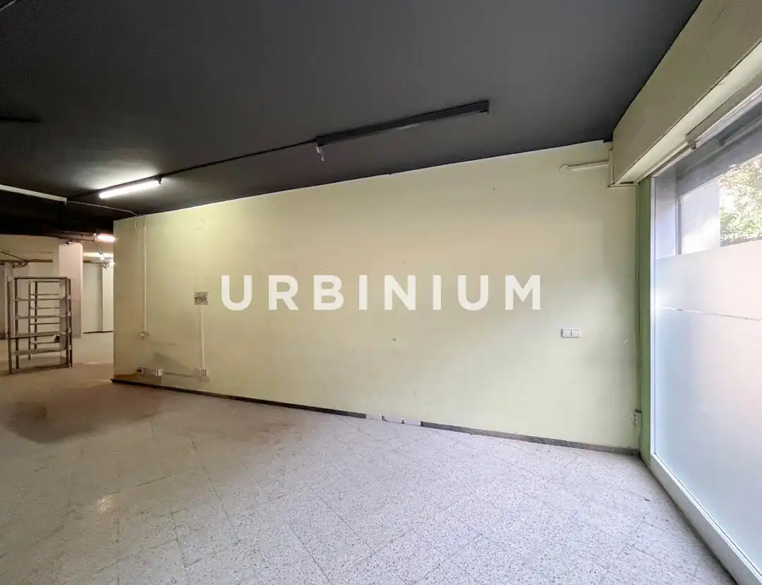Local comercial en venda a Carrer d'en Narcís Monturiol, imagen 3
