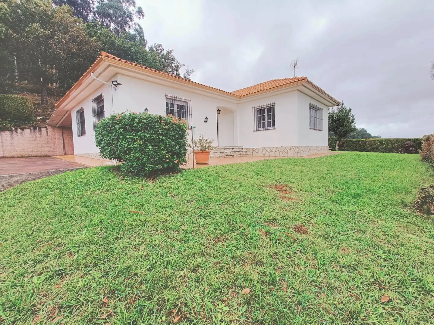 Außenansicht von Haus oder Chalet zum Verkauf in Narón mit Heizung, Privatgarten und Ofen