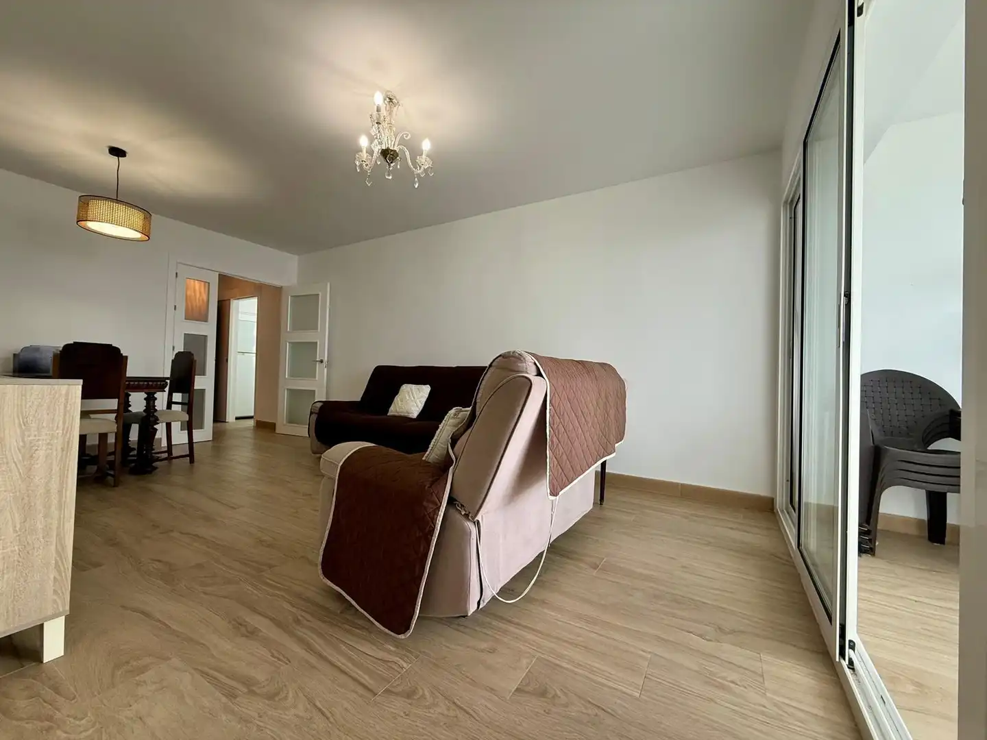 Sala d'estar de Pis en venda en El Puerto de Santa María amb Aire condicionat, Calefacció i Jardí privat