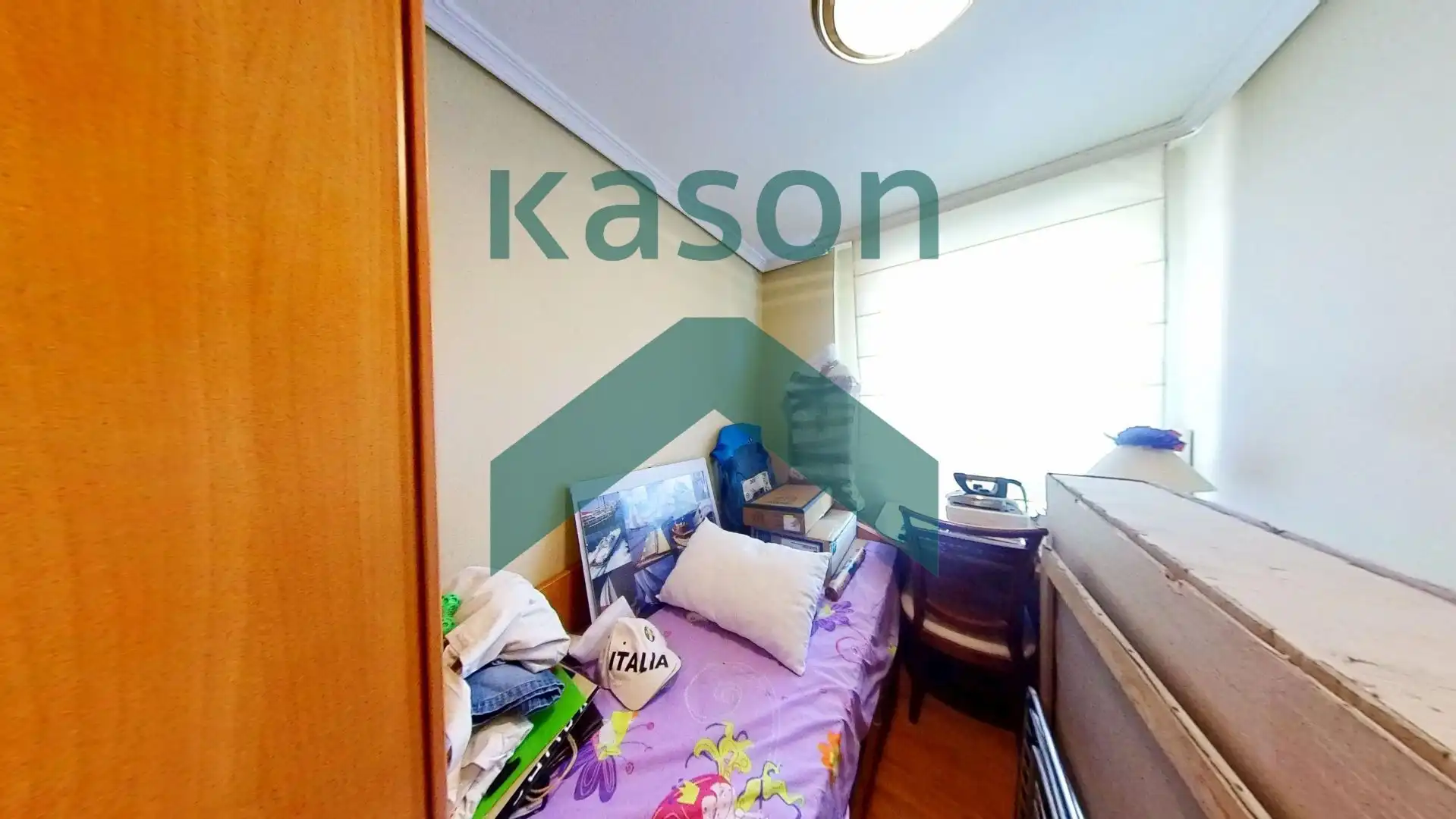 Bedroom of Flat for sale in Madrid  with Heating and Storage room