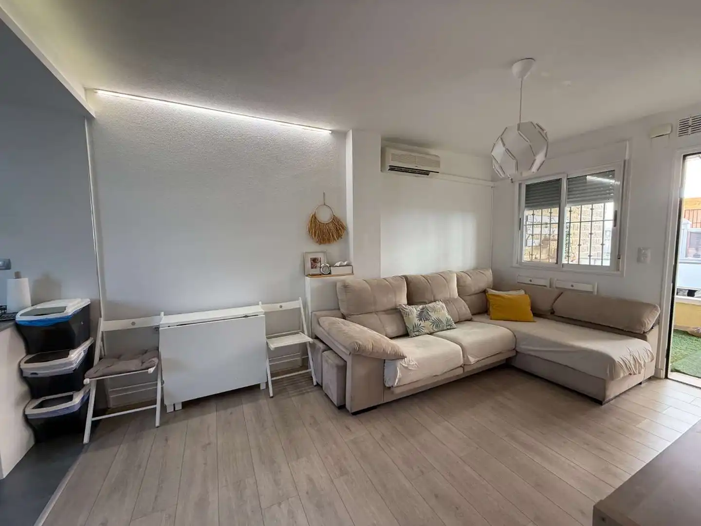 Sala de estar de Apartamento en venta en Nueva Torrevieja - Aguas Nuevas