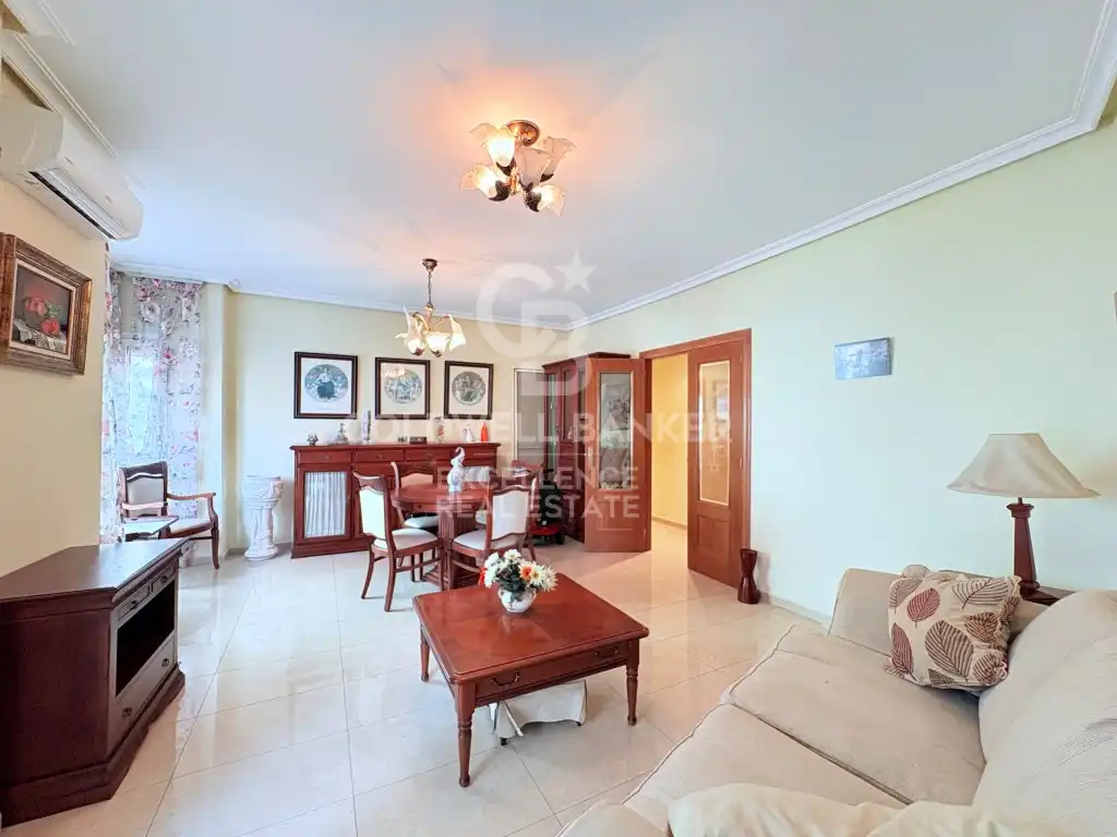 Sala de estar de Piso en venta en Valencia con Aire acondicionado, Terraza y Amueblado