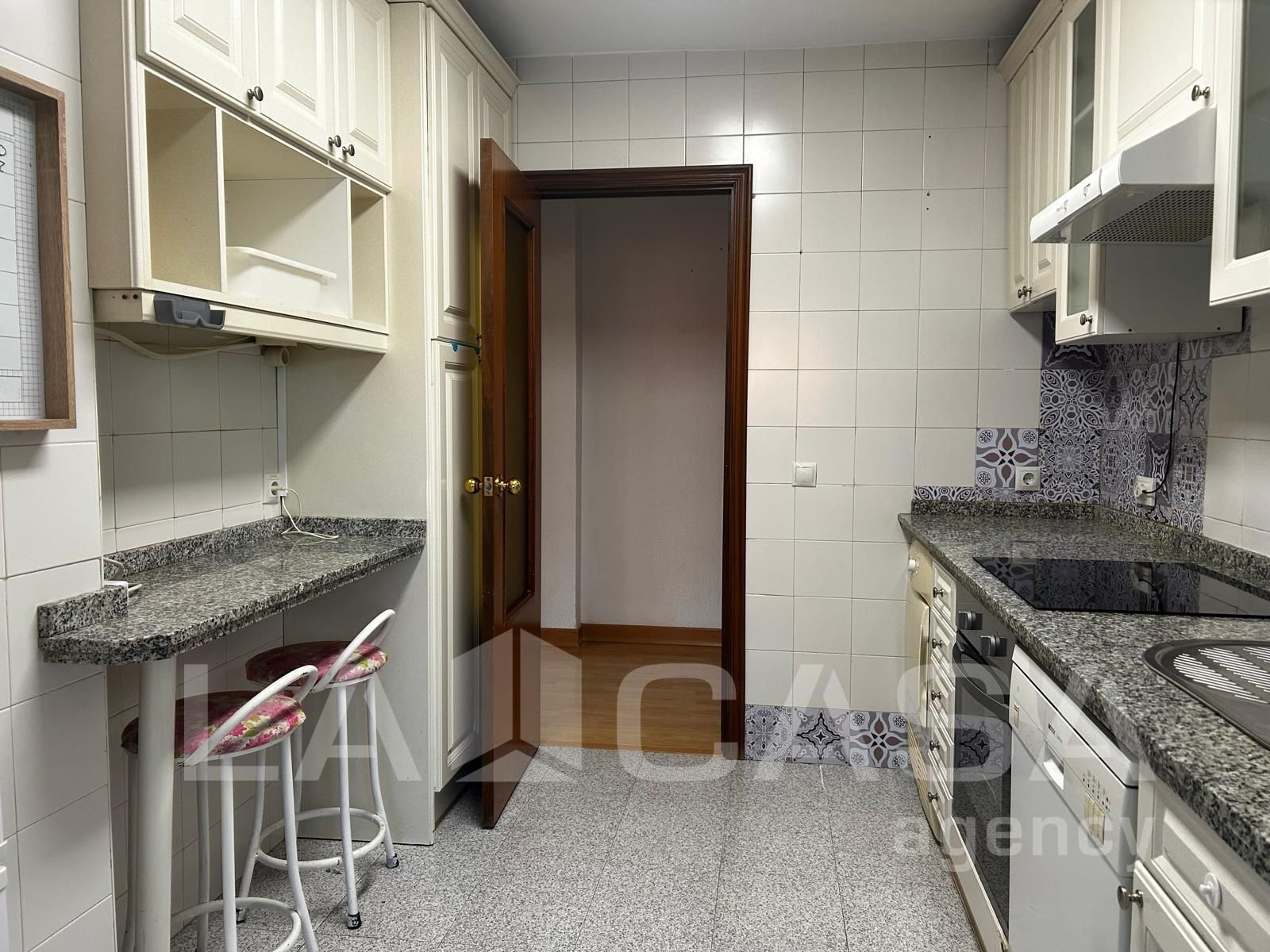 Cocina de Piso en venta en Montequinto con Aire acondicionado, Calefacción y Terraza