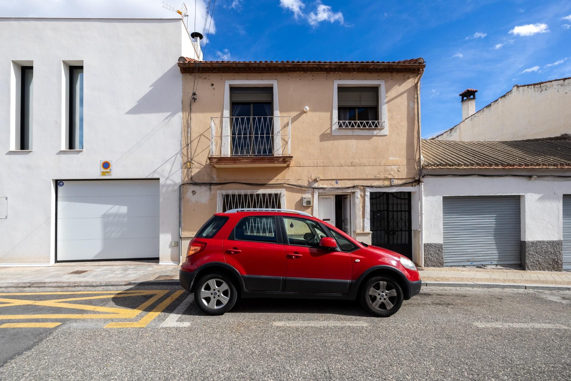 Exterior view of Single-family semi-detached for sale in  Granada Capital  with Balcony