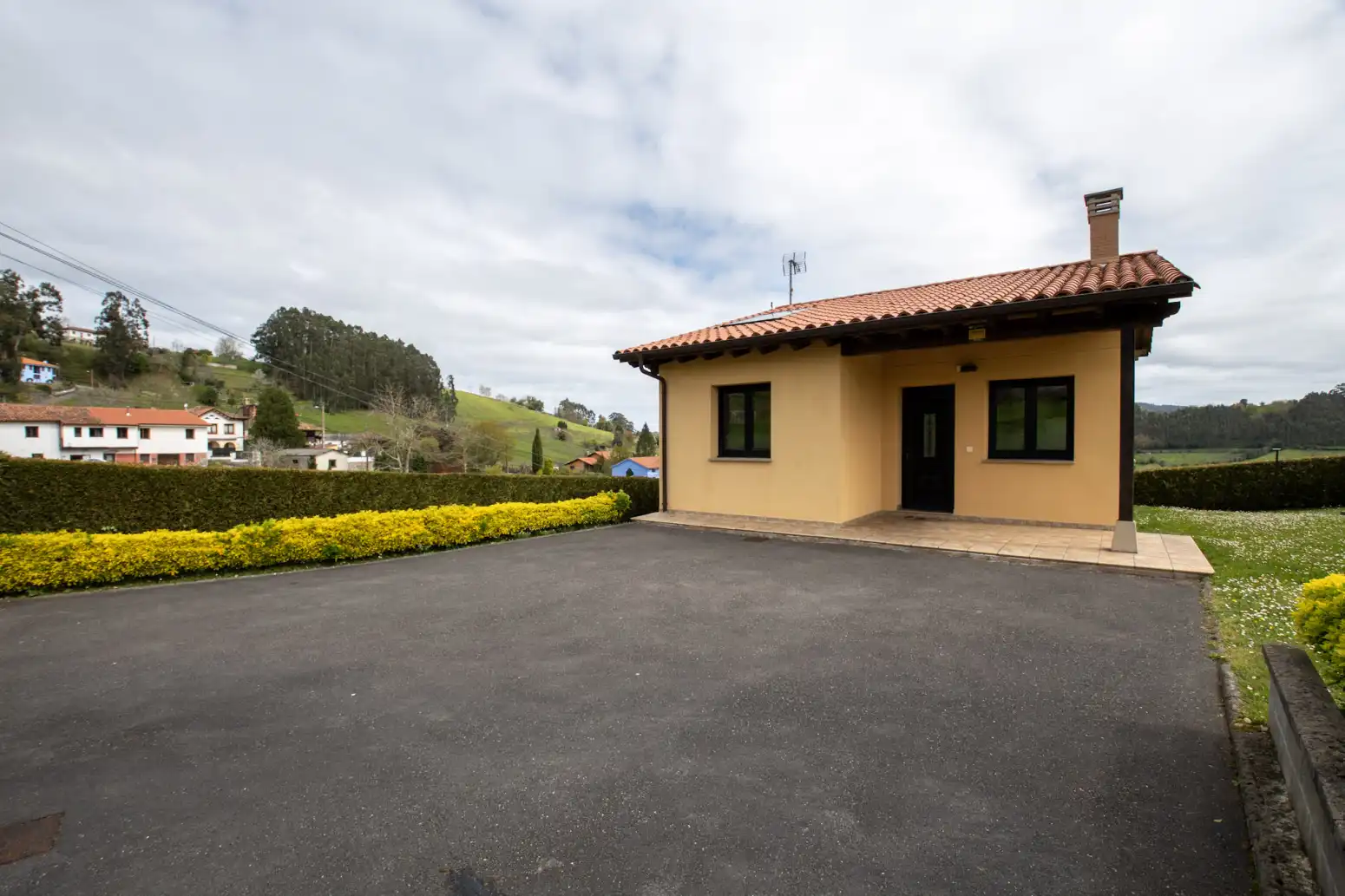 Vista exterior de Casa o chalet en venta en Villaviciosa con Calefacción, Jardín privado y Terraza