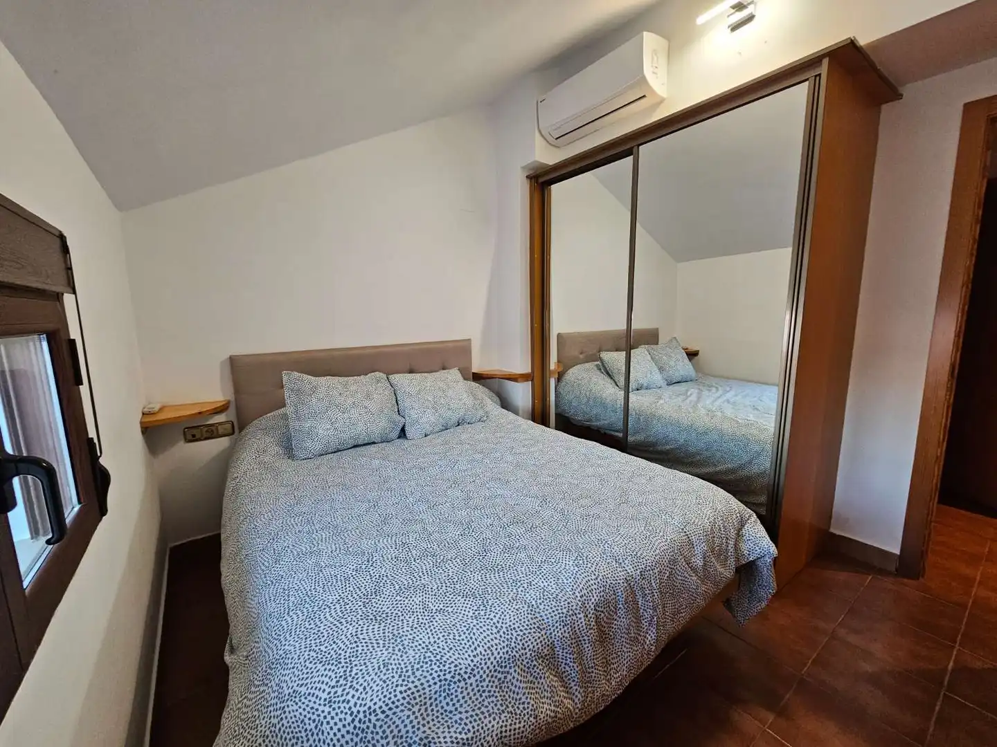 Ático con ascensor en venta en La Carihuela - Los Nidos, imagen 5