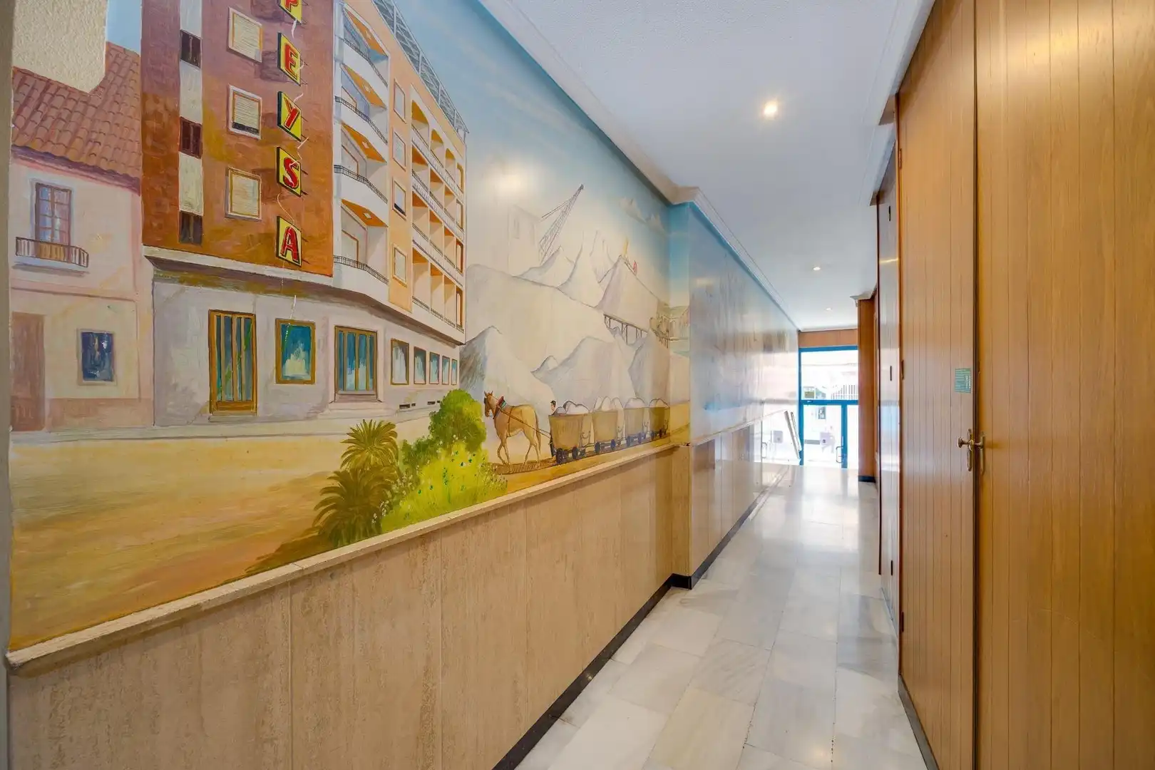 Attic for rent in Torrevieja  with Air Conditioner, Terrace and Furnished