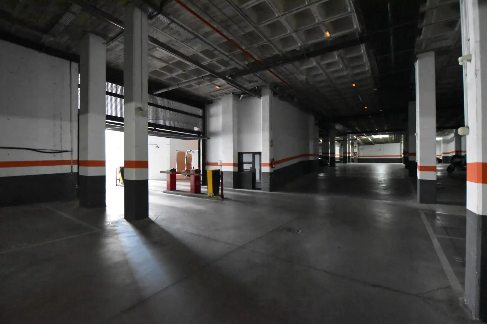 Garatge de lloguer a Calle Poeta José Hierro, 1, San José - Buenos Aires