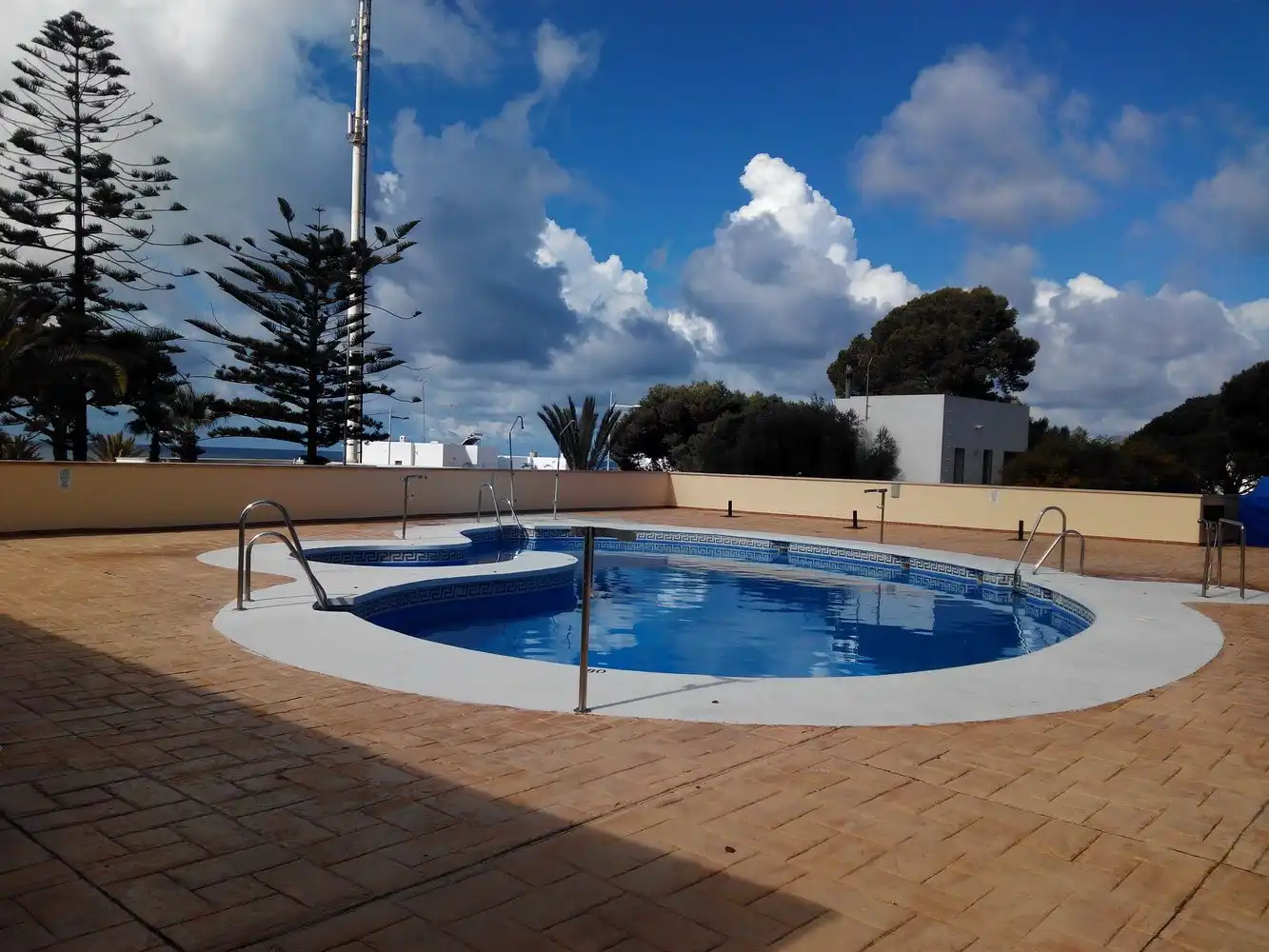 Piscina de Apartamento en venta en Barbate con Aire acondicionado y Terraza