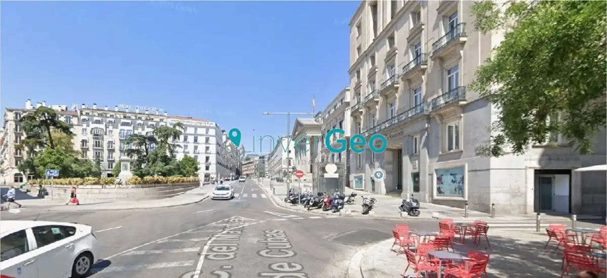 Vista exterior de Local en venta en  Madrid Capital con Amueblado y Alarma