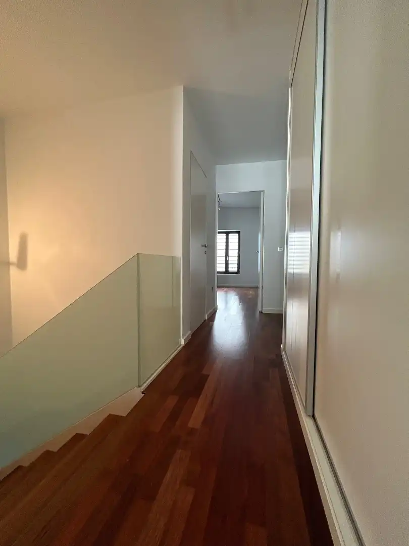 Dúplex de alquiler en Sevilla con Aire acondicionado, Calefacción y Parquet
