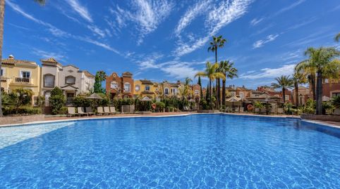 Foto 4 de Dúplex en venda a La Dama de Noche - La Alzambra, Marbella