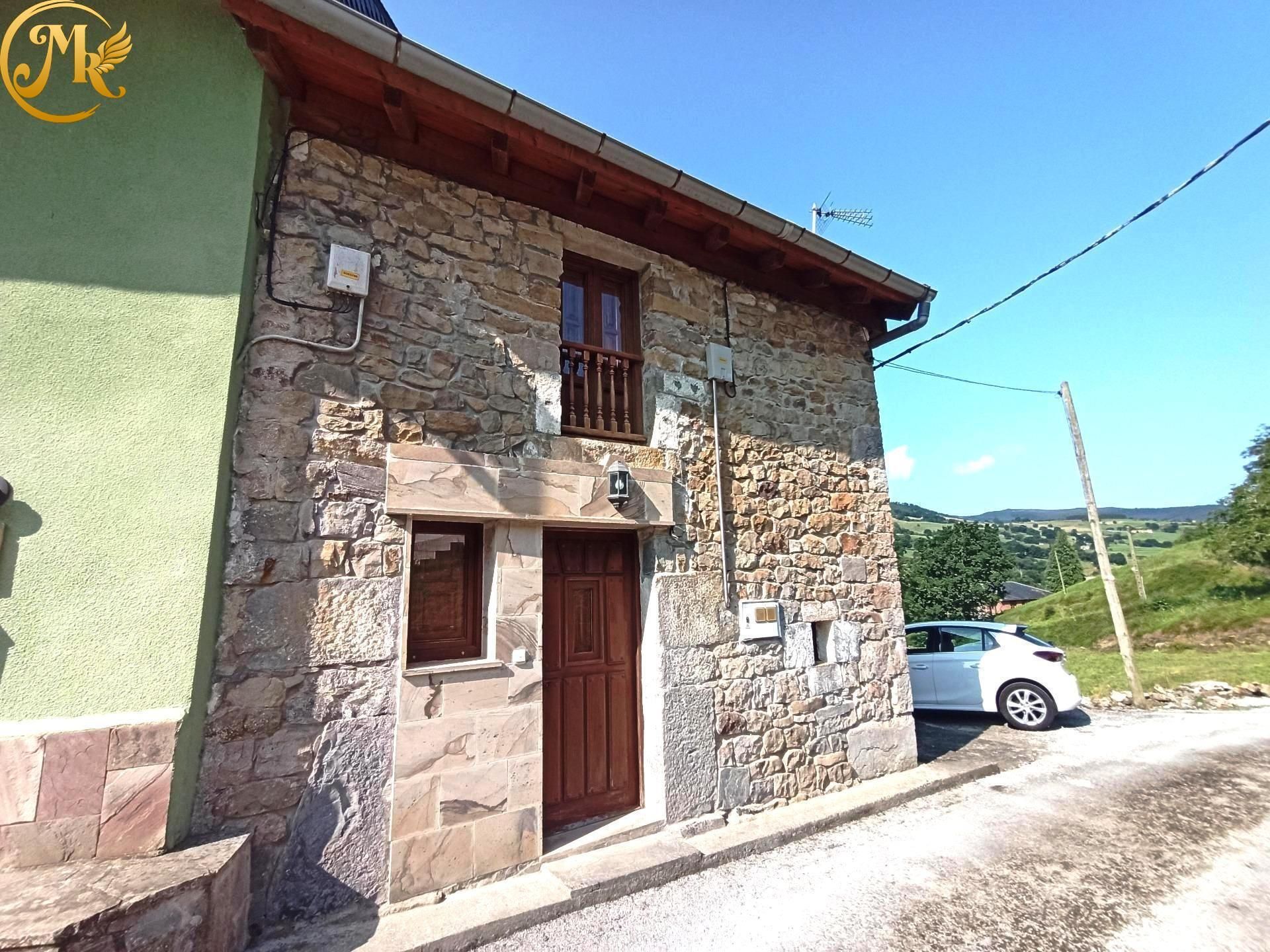 Vista exterior de Casa o xalet en venda en Santiurde de Toranzo