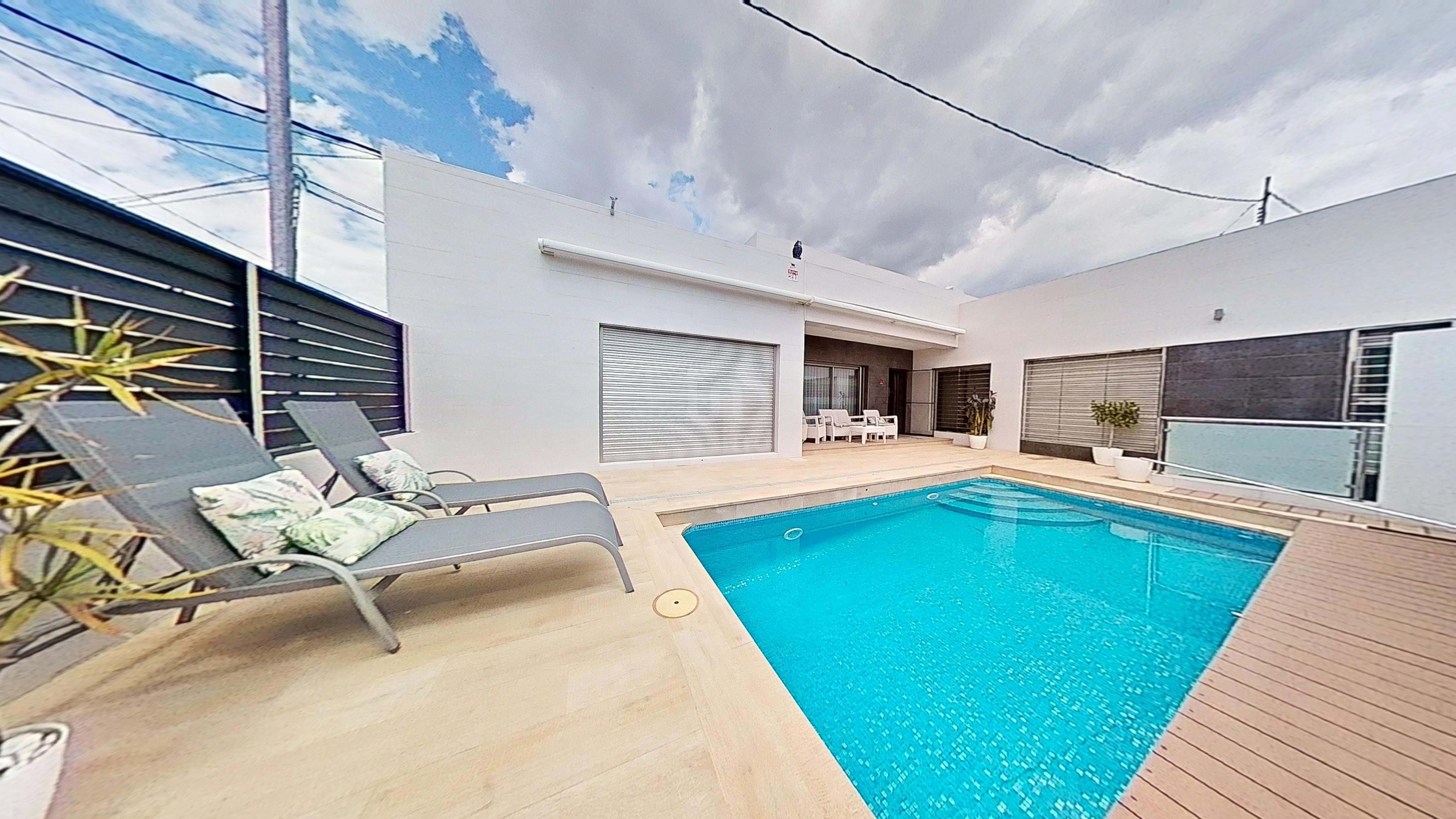 Swimming pool of House or chalet for sale in Catral  with Air Conditioner, Heating and Terrace