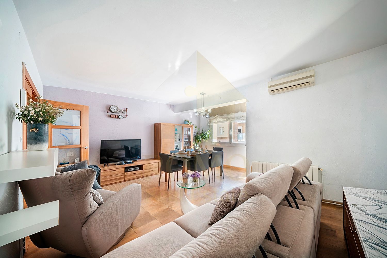 Living room of Flat for sale in Polinyà  with Air Conditioner and Terrace