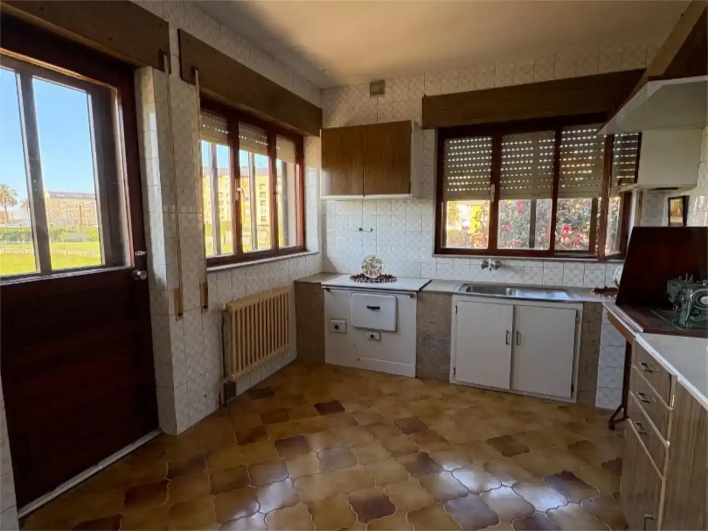 Cocina de Piso en venta en Ribadeo con Jardín privado, Parquet y Trastero
